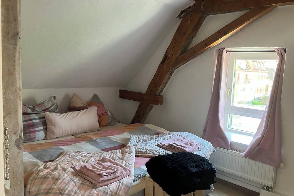 Ganze Wohnung, Gemütliche und  großzügige Mansarde in Kandern, Südschwarzwald