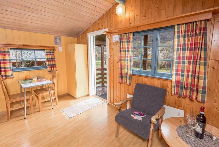 Location de vacances pour 4 personnes, avec terrasse ainsi que vue et jardin dans Flåm - 2