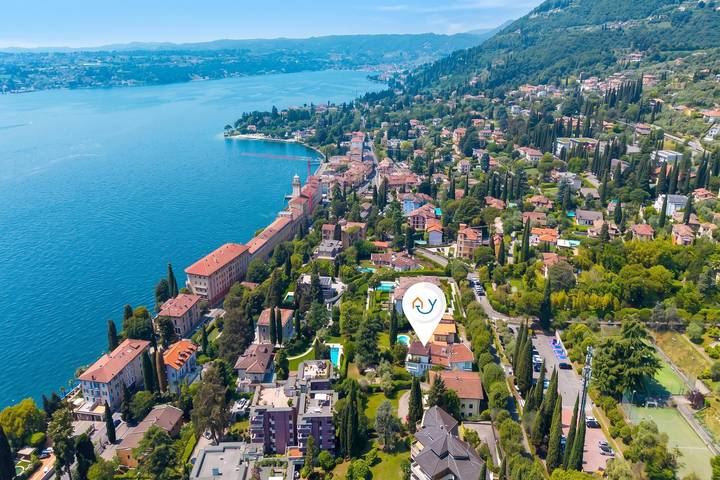 Ferienwohnung für 4 Personen, mit Terrasse und Kinderpool in Gardone Riviera - 3