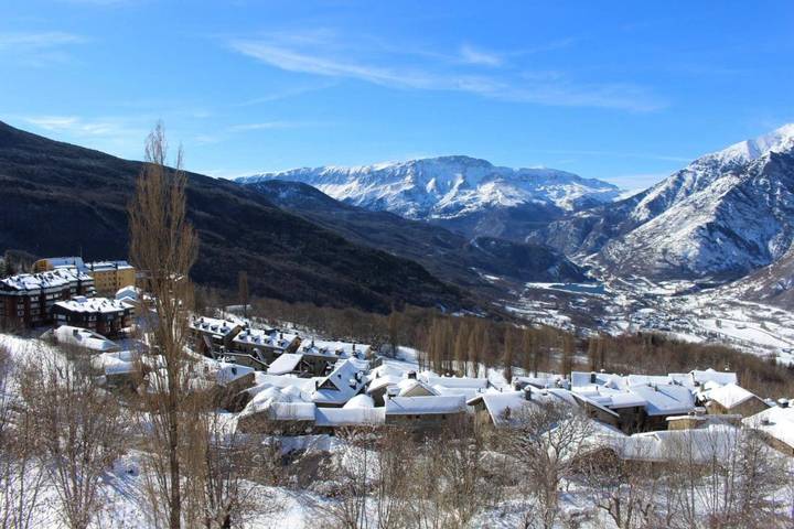 Gîte pour 2 personnes, avec vue et jardin à Benasque - 2