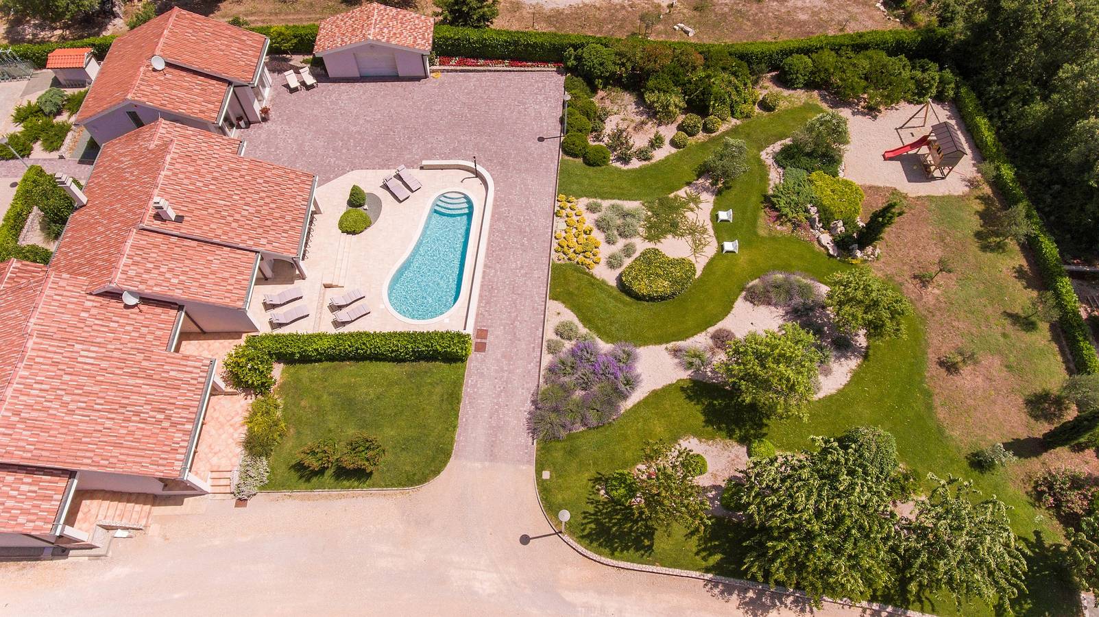Villa Gardena with heated pool in Krk Stadt, Krk