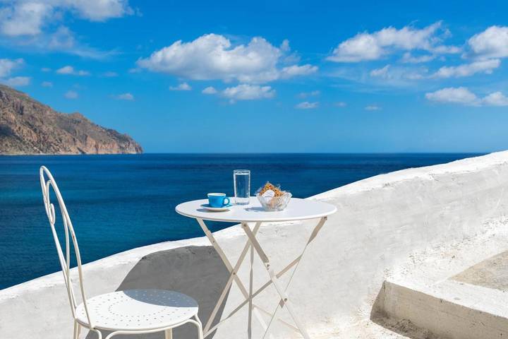 Villa für 4 Personen, mit Terrasse und Ausblick auf Karpathos