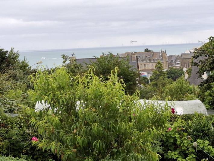 Chambre d’hôte pour 2 personnes, avec jardin à Saint-Quay-Portrieux