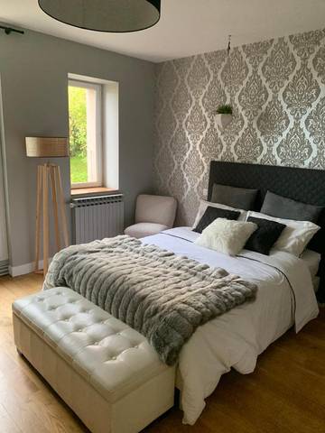 Location de vacances pour 6 personnes, avec terrasse à Sallebœuf