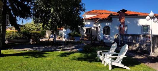 Maison d’hôte pour 2 personnes, avec piscine ainsi que vue et jardin à Lamego