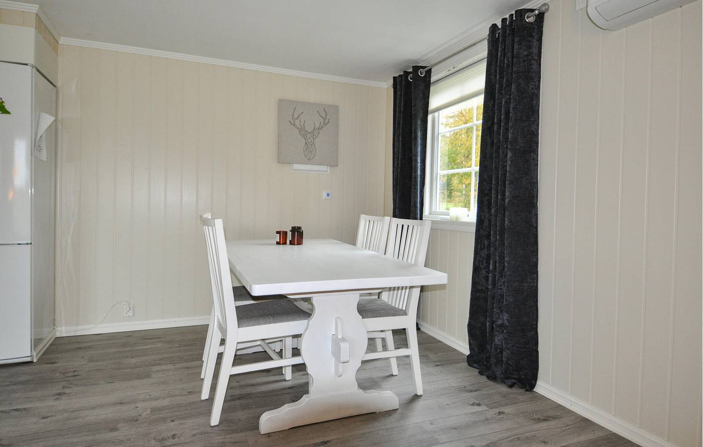 Ferienhaus für 6 Personen mit Terrasse in Dalslands Kanal