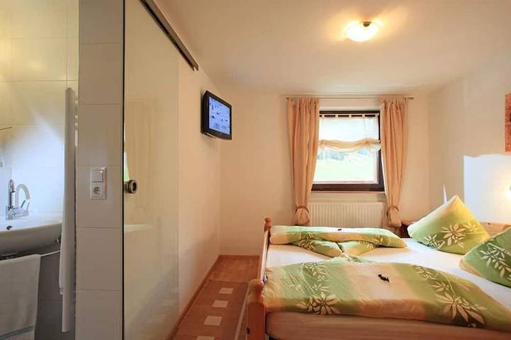 Ferienwohnung für 6 Personen, mit Balkon und Garten in Kelchsau - 2