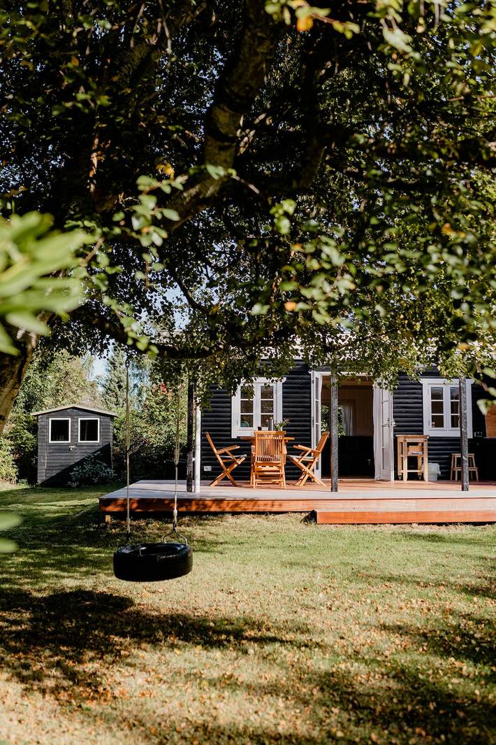 Ferieudlejning for 4 personer, med terrasse og have, husdyr tilladt i Dronningmølle