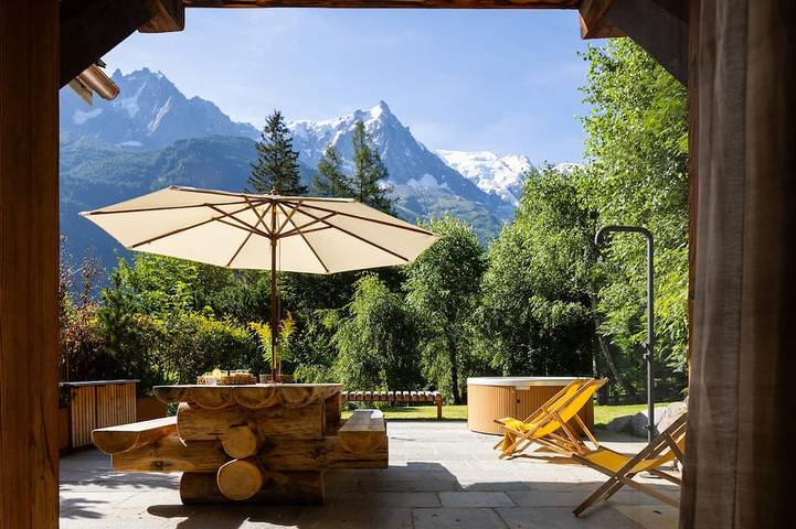 Chalet pour 6 personnes, avec jardin ainsi que jacuzzi et balcon à Chamonix-Mont-Blanc