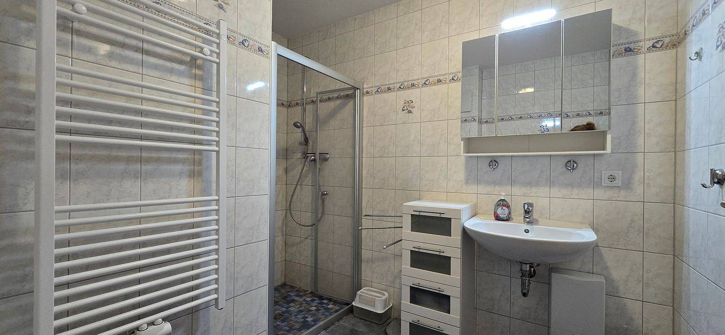 Apartamento entero, Strandnahe 2-Zimmer-Ferienwohnung für 3 Pers. mit Fahrrädern in Graal-Müritz, Rostock y sus alrededores