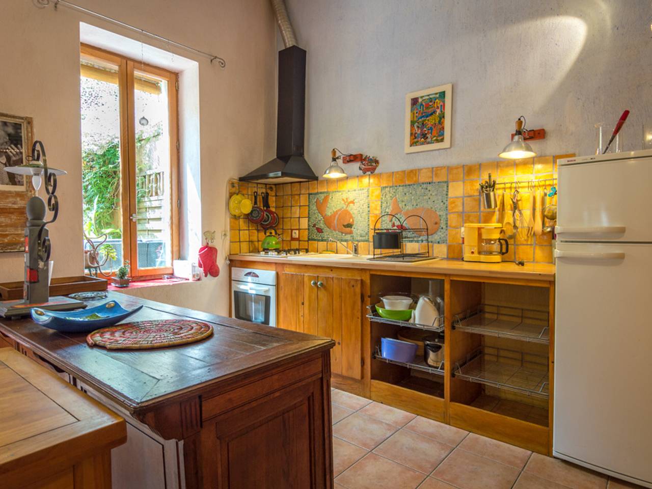 Apartamento entero, Loft renovado con aire acondicionado y jardín en Mèze in Mèze, Costa mediterránea (Francia)