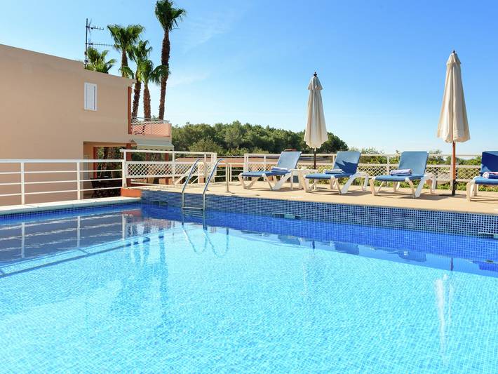 Location de vacances pour 6 personnes, avec jardin et piscine à Sant Joan de Labritja - 3