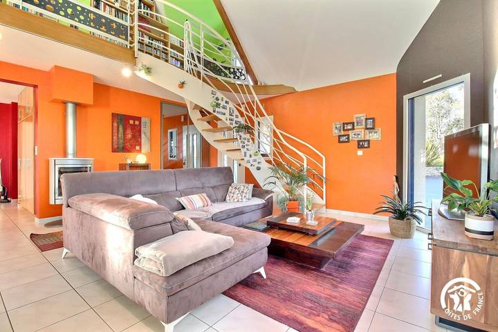 Gîte pour 8 personnes, avec jardin et terrasse à Arzal