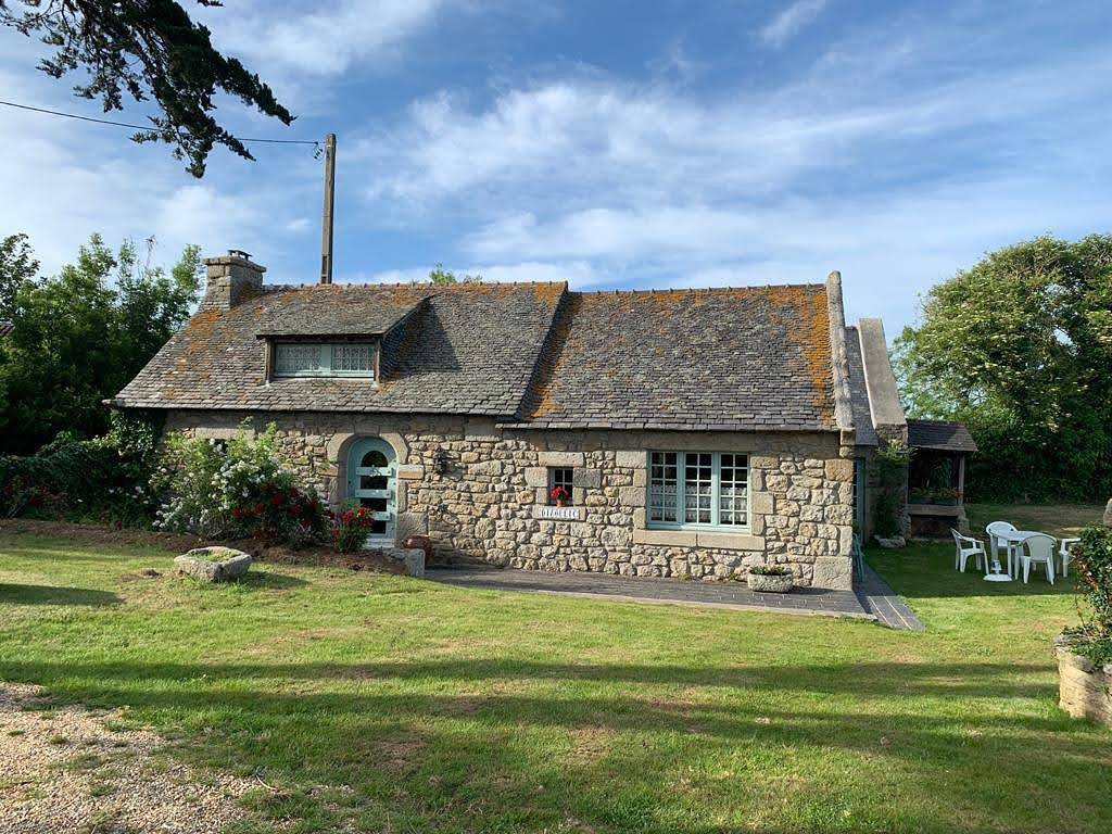 Retreat Typical house in Brignogan Plages in Plounéour-Trez, Región de Brest