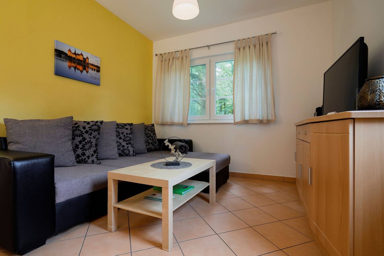 Ganze Ferienwohnung, Bad Sonnenland - Ferienpark mit Campingplatz - Ferienwohnung "Schwedenhaus" - für 2 Personen (1 Aufbettung möglich) in Moritzburg, Meißen Region