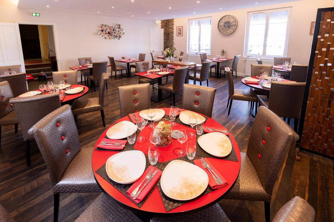 Hotel De Paris Jaligny in Jaligny-sur-Besbre, Région de Vichy