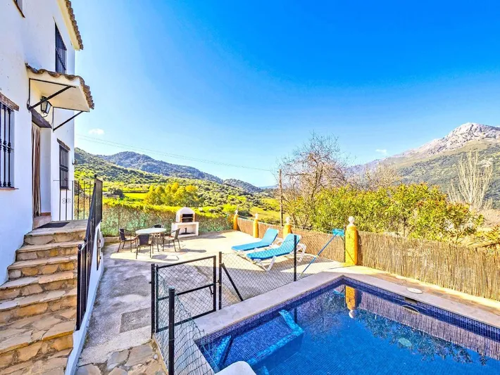 Casa de vacaciones para 4 personas, con terraza además de piscina y jardín, Se admiten mascotas - 1