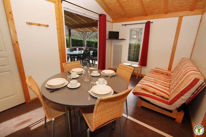 Gîte for 4 people, with garden and pool - 1