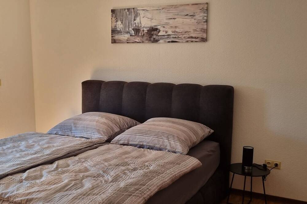 Ganze Wohnung, Gemütliche Wohnung mit traumhafter Aussicht in Zweibrücken, Pfalz