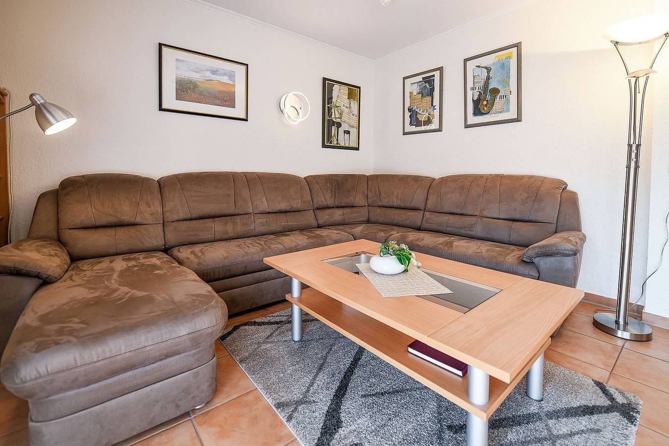 Ganze Wohnung, V15U in Cuxhaven-Sahlenburg – strandnah, mit Terrasse, Wlan & Parkplatz in Sahlenburg, Cuxhaven