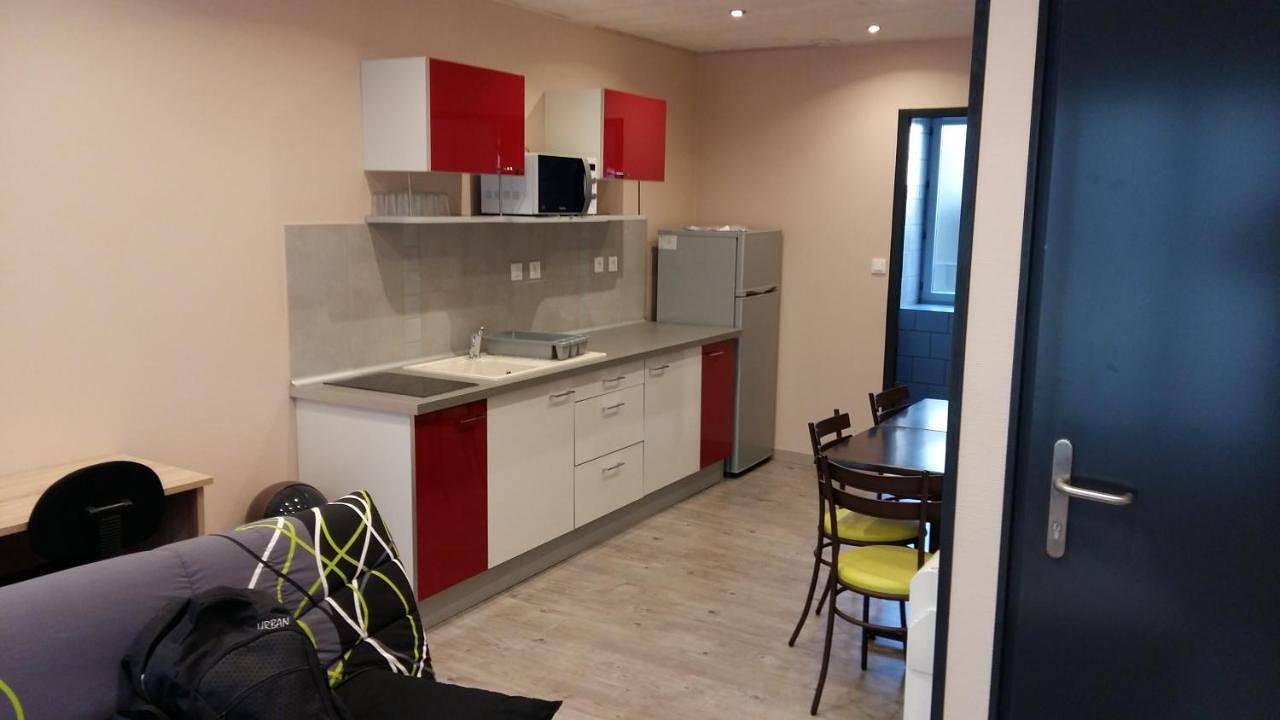 Appartement entier, Appartement n2 1 er étage in Yssingeaux, Haute-Loire