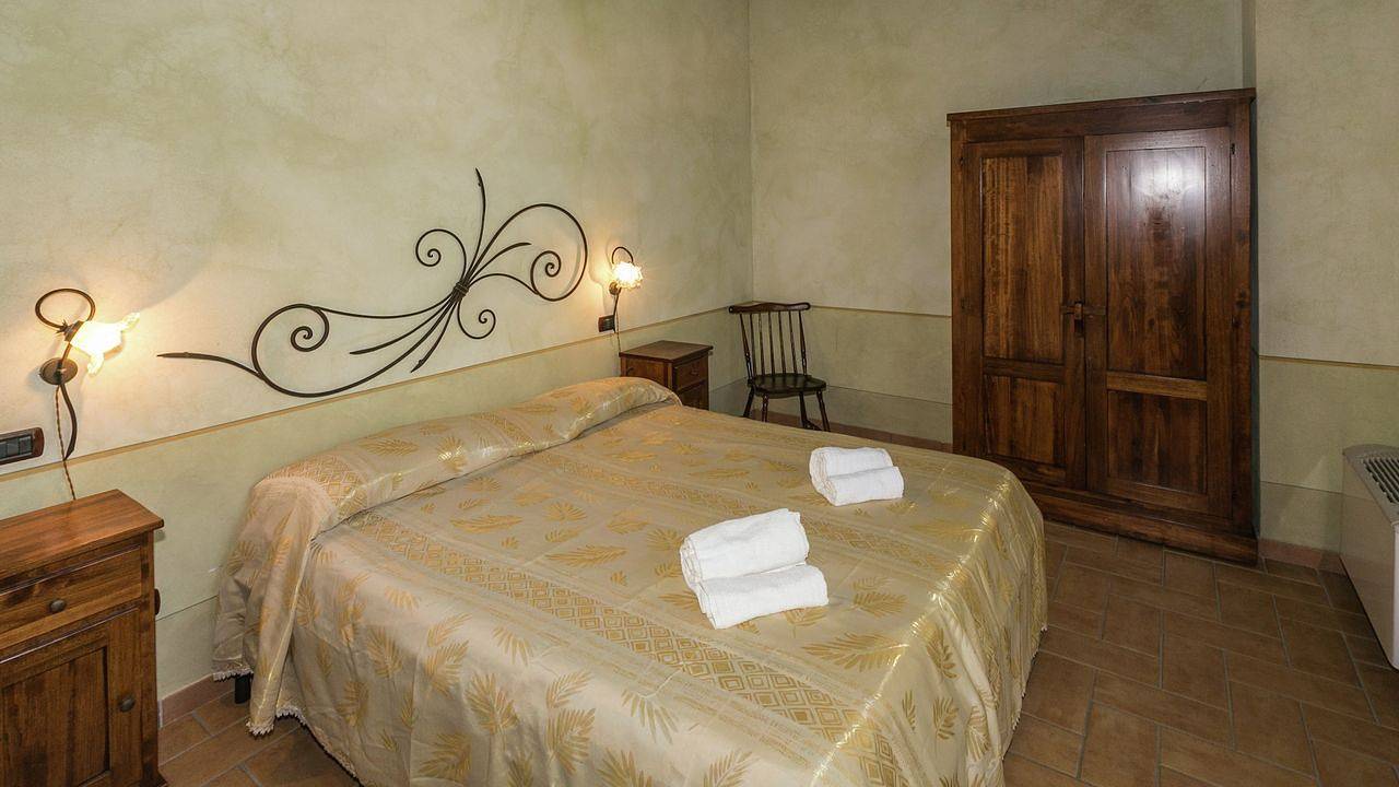Agriturismo per 5 persone con giardino in Narni, Provincia di Terni