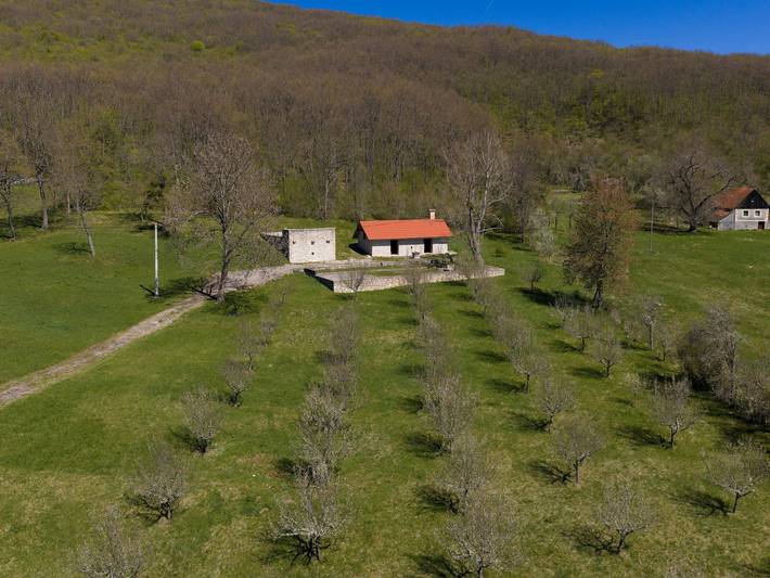 2-Zimmer-Haus mit Terrasse Korenica, Plitvice K-25959 in Lika-Senj