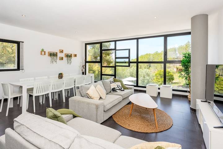 Chalet para 10 personas, con Balcón y Jacuzzi además de Terraza y Piscina en Provincia de Barcelona - 3