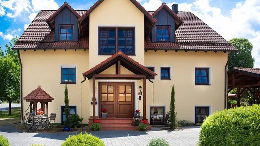 Ferienwohnung für 5 Personen, mit Garten