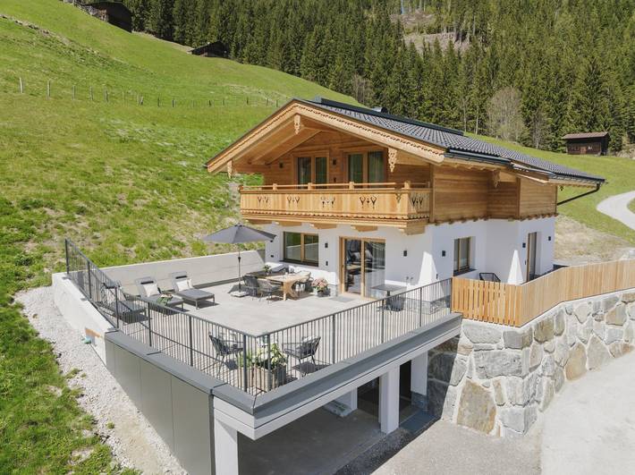 Ferienhaus für 8 Personen, mit Garten und Sauna sowie Terrasse