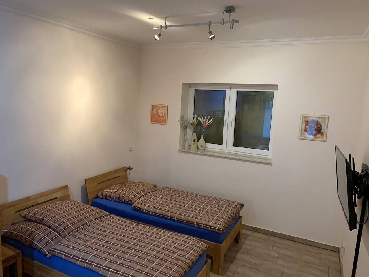 Ganzes Studio, Studio 'Tollense Hus - Mitte' mit Gemeinschaftsterrasse und Wi-Fi in Klein Nemerow, Groß Nemerow