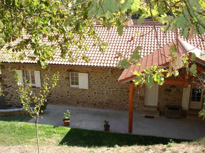 Location de vacances pour 6 personnes, avec terrasse à Auzits