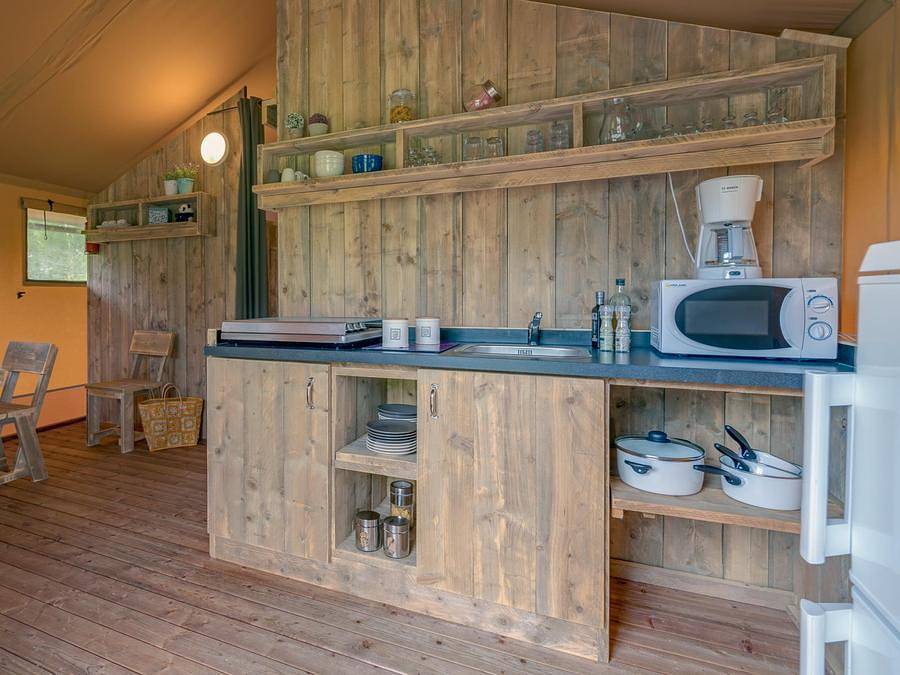 Camping Village La Guyonniere - Safarizelt 6 personen - Woody lodge 3Zimmer ohne Sanitäranlagen in Saint-Julien-des-Landes, Loire-Tal