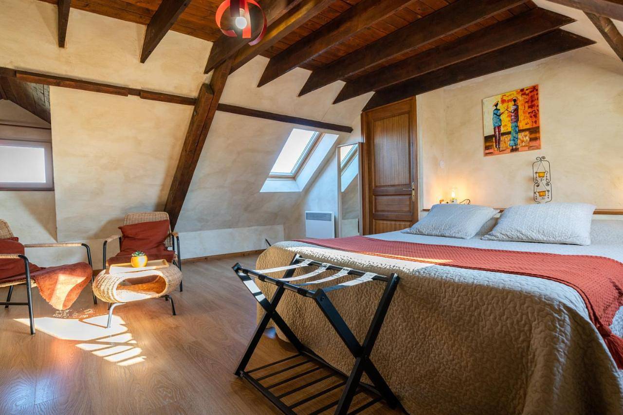 Double Room in Tilques, Région de Saint-Omer