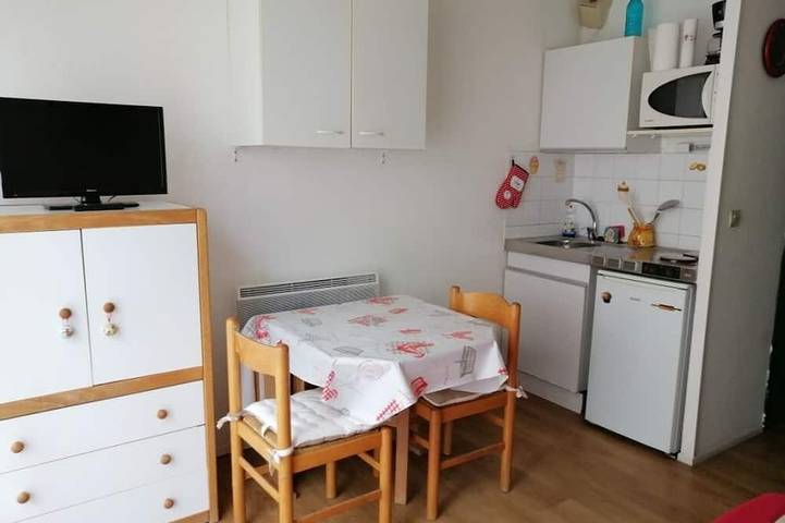 Ganze Wohnung, Studio Rdc für Kurgäste oder Urlauber mit Parkplatz und WLAN in Lamalou-les-Bains in Lamalou-les-Bains, Béziers und Umgebung