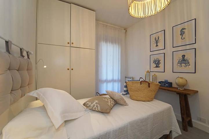 Apartamento entero, Apartamento de lujo de 20 m del mar, Balcón, Vista al mar, cerca de 5Terre in Spiaggia di Arenella, Porto Venere Municipio