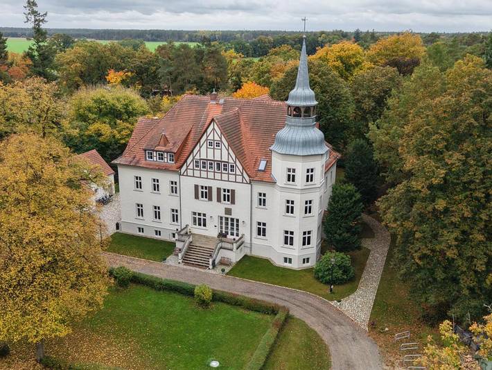 Hotel für 2 Personen, mit Terrasse und Garten sowie Pool und Sauna in Bad Wilsnack