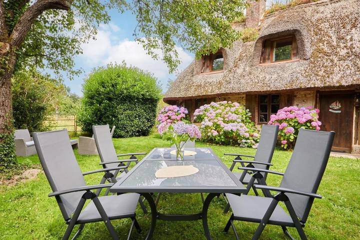 Location de vacances pour 6 personnes, avec Jardin à Ablon