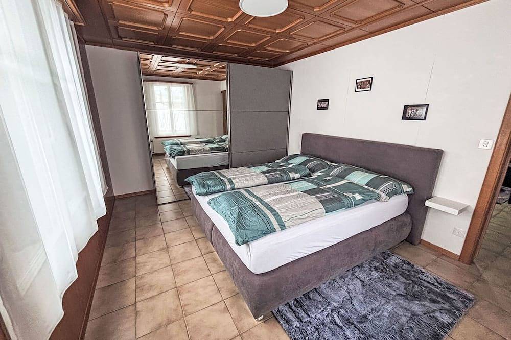 Ganze Wohnung, Gemütliche Ferienwohnung in ruhiger Lage in Ebnat-Kappel, Zürich Voralpen