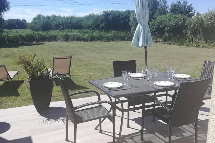 Maison de vacances pour 4 personnes, avec Terrasse et Jardin à Guînes