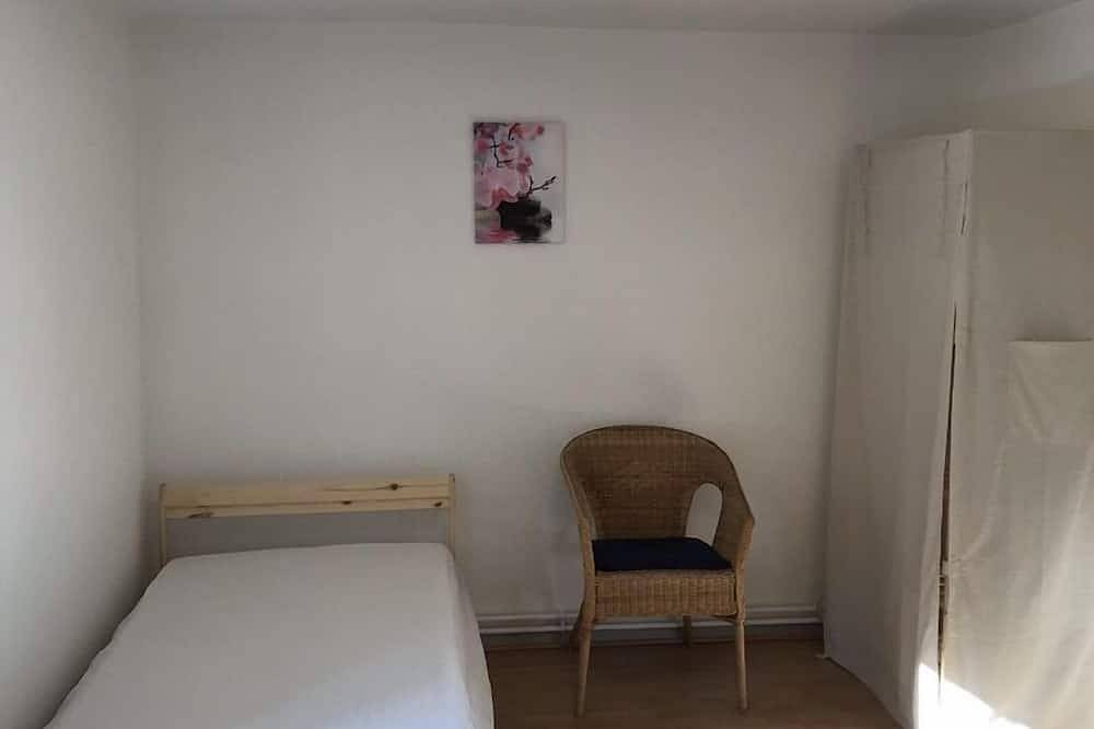 Entire apartment, Luxeuil center⭐Calme😌Parking👍Idéal Curists / Professionals in Luxeuil-les-Bains, Haute-Saône