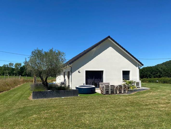 Maison de vacances pour 6 personnes, avec jacuzzi et jardin
