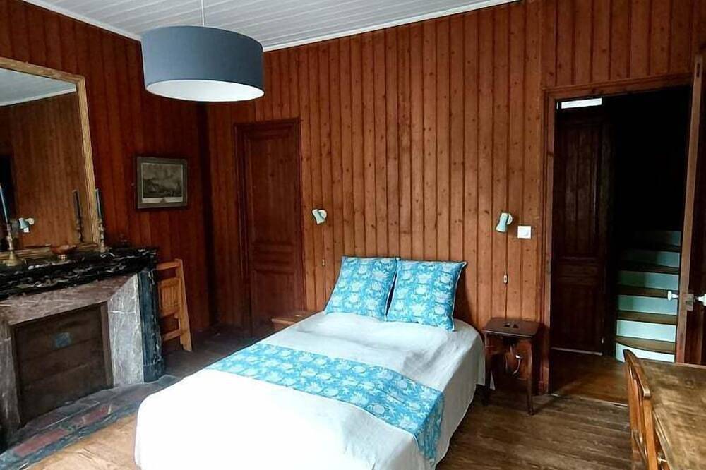 The Fifty-Three - Saint-Valéry-en-Caux in Saint-Valery-en-Caux, Región de Dieppe