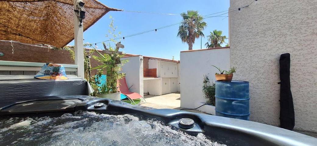 Gîte pour 6 personnes, avec Balcon et Jacuzzi ainsi que Terrasse et Jardin à Saint-Hippolyte (Languedoc-Roussillon)