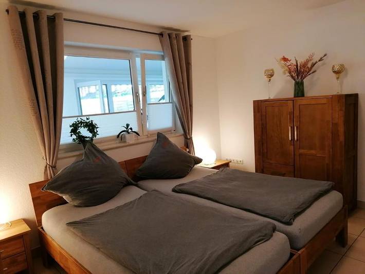 Ferienwohnung für 4 Personen, mit Terrasse und Garten sowie Ausblick in Trendelburg - 2