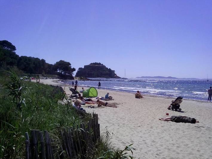Hôtel pour 2 personnes, avec jardin ainsi que piscine et terrasse dans Cabasson - 4