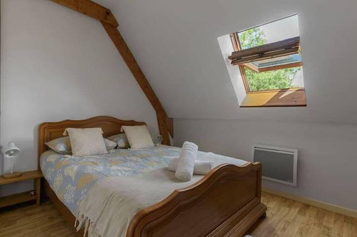 Location de vacances pour 5 personnes, avec balcon et jardin à Abrest - 3