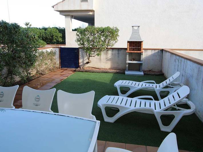 Casa rural para 8 personas, con vistas al mar y piscina además de terraza y jardín, Se admiten mascotas en Tierras del Ebro - 3