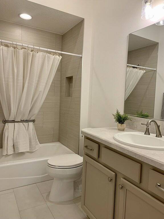 5 Minute Golf Cart Ride To Brownwood, Restaurants, Entertainment in Sumter County