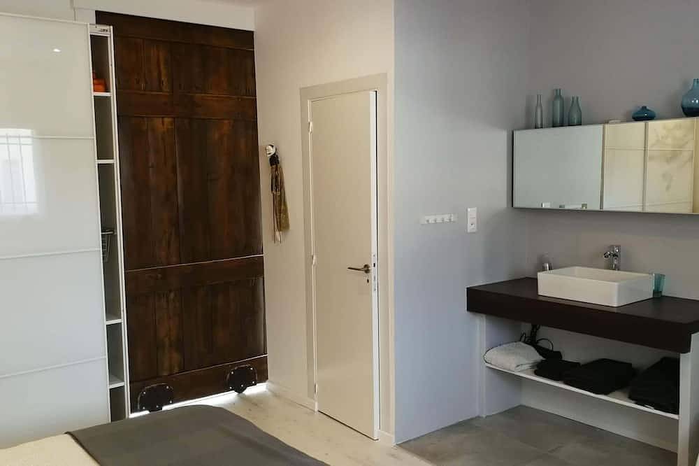 Beautiful sea view loft in La Cadière-d'Azur, Toulon region